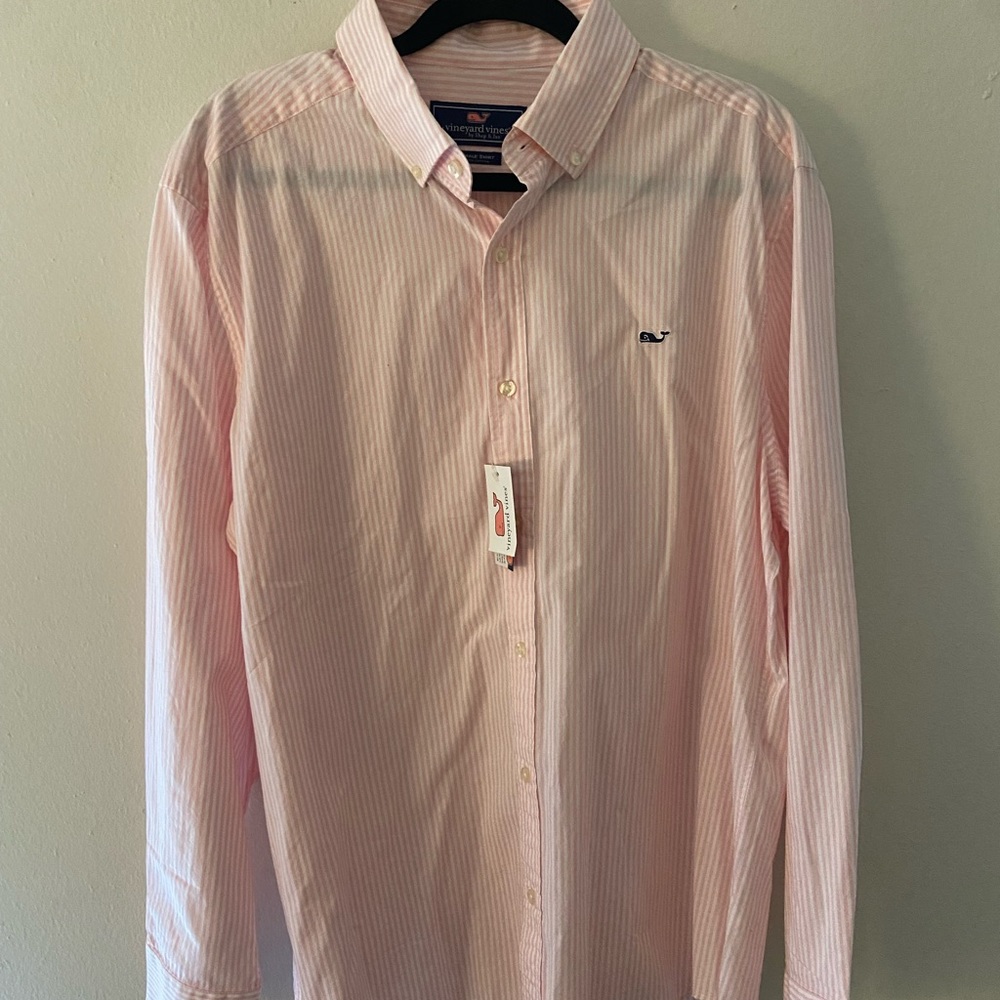 BRAND NEW Vineyard Vines button down